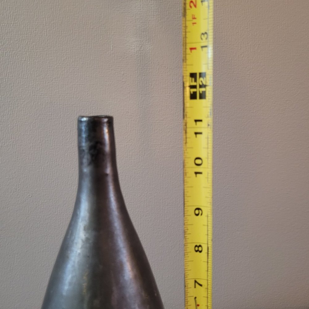 11" Bottle Vase, attributed to A. R. Cole - Picture 2 of 8